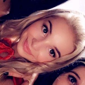 Meet your Posher, Netania